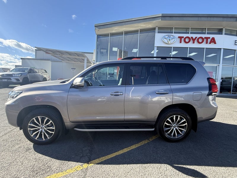 2024 Toyota Land Cruiser Prado VX Limited 2.8D... image 2