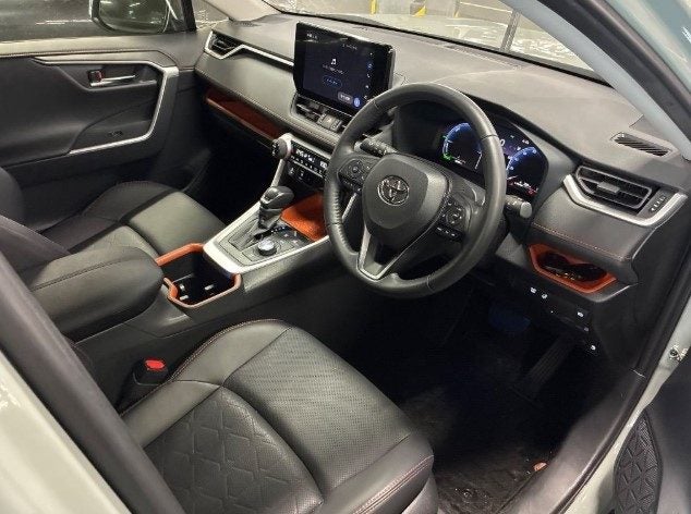 2024 Toyota RAV4 2.5 Hybrid Adventurer 4WD image 4