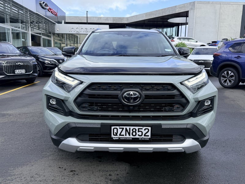2024 Toyota RAV4 ADVENTURE 2.5 PETROL HYBRID 4WD image 3