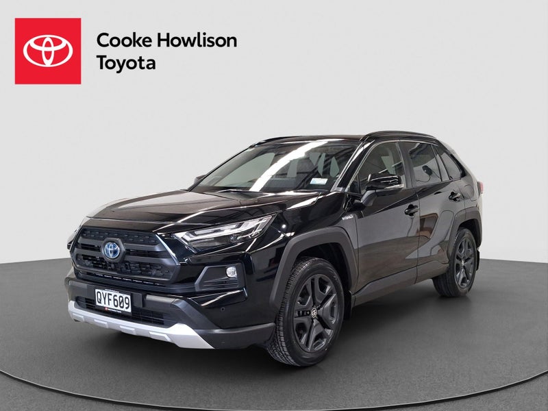 2024 Toyota RAV4 Adventure 2.5L Hybrid image 3