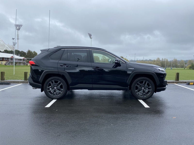 2024 Toyota RAV4 Adventure 2.5L Petrol HYBRID E... image 4