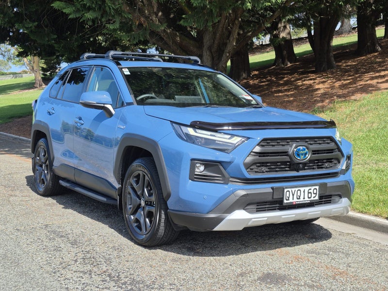 2024 Toyota RAV4 Adventure 2.5P HEV ECVT AWD SU... image 2