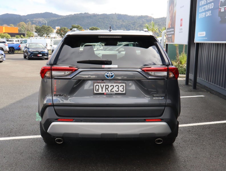 2024 Toyota RAV4 Adventure 2.5P HEV ECVT AWD SU... image 3