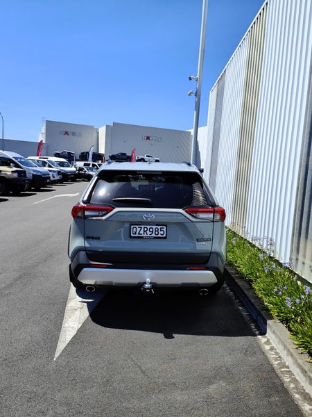 2024 Toyota RAV4 Adventure 2.5P HEV ECVT AWD SU... image 5