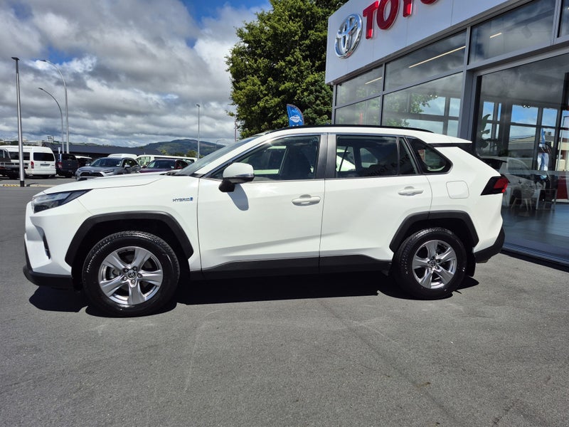 2024 Toyota RAV4 Certified - NZ New - Hybrid !! image 5