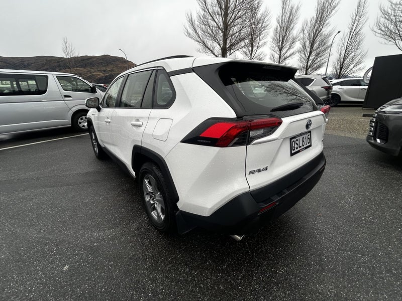 2024 Toyota RAV4 GX image 5