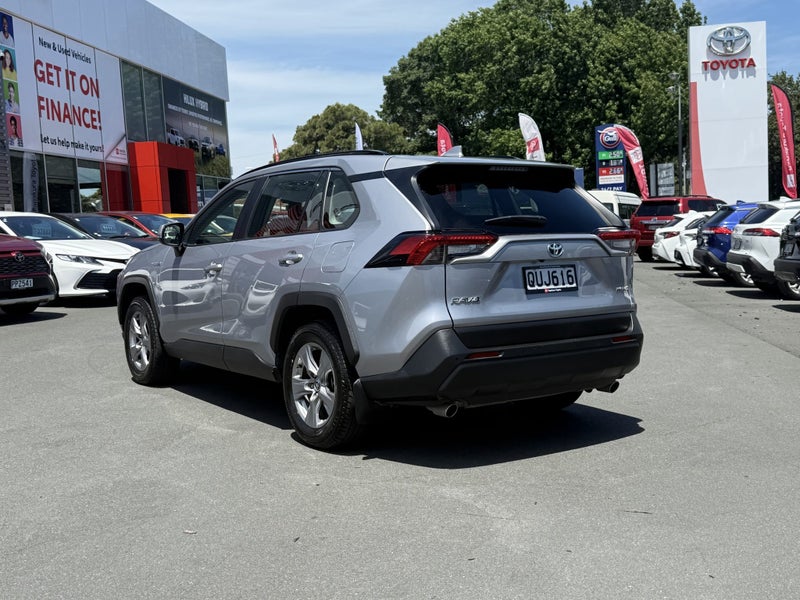 2024 Toyota RAV4 GX 2.5 AWD SUV image 3