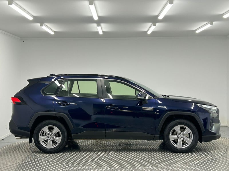 2024 Toyota RAV4 GX 2.5 Hybrid AWD image 2