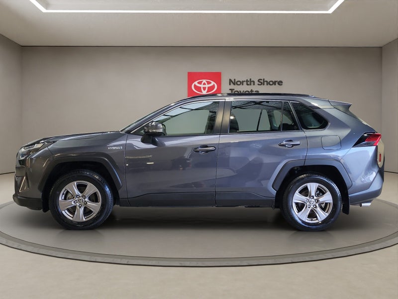 2024 Toyota RAV4 GX 2.5 Hybrid AWD SUV image 4