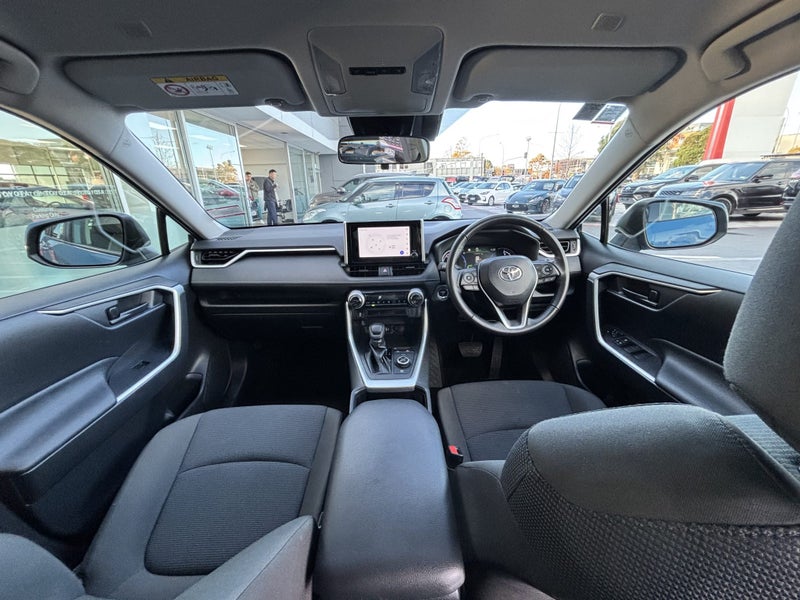2024 Toyota RAV4 GX 2.5 HYBRID POPULAR SUV image 2