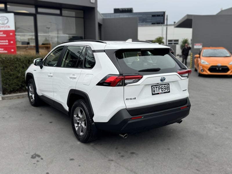 2024 Toyota RAV4 GX 2.5 Petrol Hybrid All Wheel... image 5
