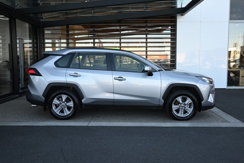 2024 Toyota RAV4 GX 2.5 Petrol Hybrid AWD SUV image 5