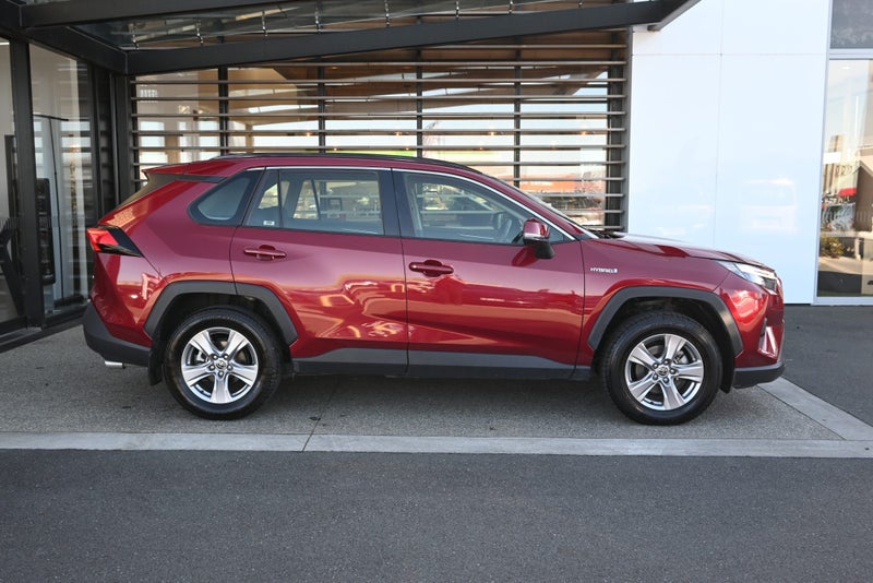 2024 Toyota RAV4 GX 2.5 Petrol Hybrid AWD SUV image 5