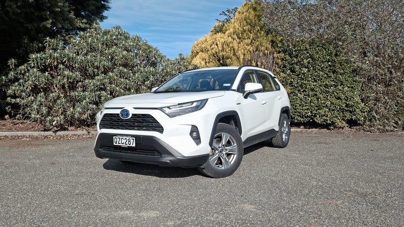 2024 Toyota RAV4 GX 2.5 Petrol Hybrid ECVT AWD SUV image 3