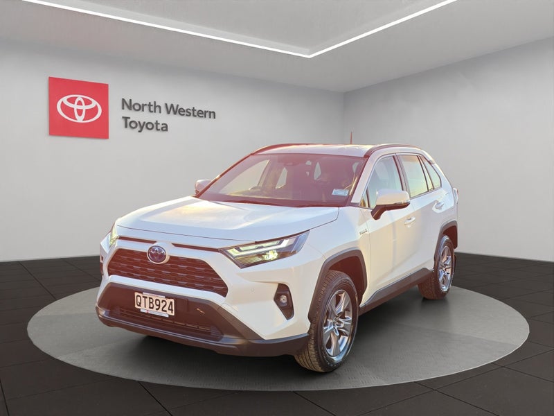 2024 Toyota RAV4 GX 2.5L Hybrid AWD SUV image 3