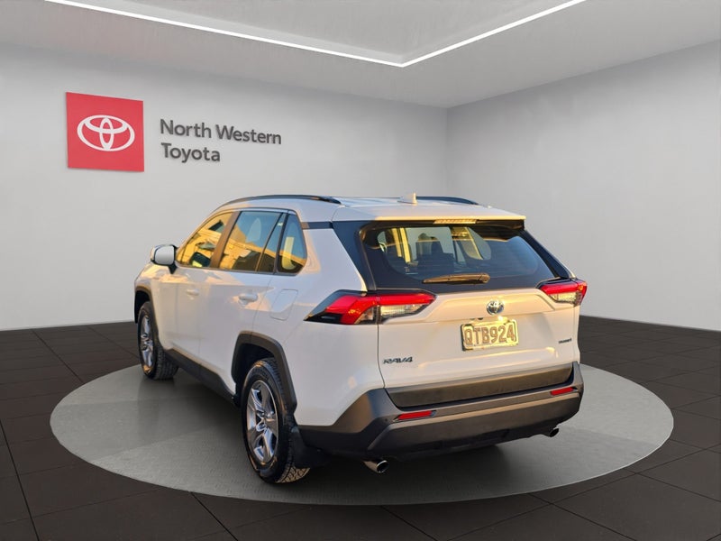 2024 Toyota RAV4 GX 2.5L Hybrid AWD SUV image 5