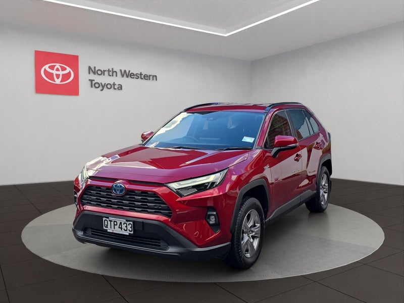 2024 Toyota RAV4 GX 2.5L Hybrid AWD SUV image 3