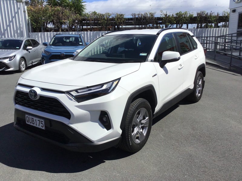 2024 Toyota RAV4 GX 2.5P AWD Hybrid SUV image 3