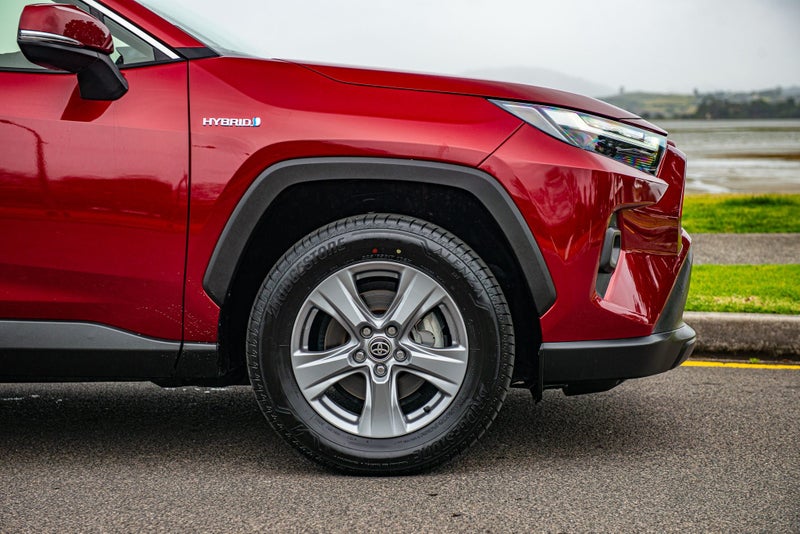 2024 Toyota RAV4 GX 2.5P HV AWD image 3