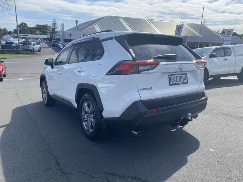 2024 Toyota RAV4 GX 2.5P HV AWD SUV image 4