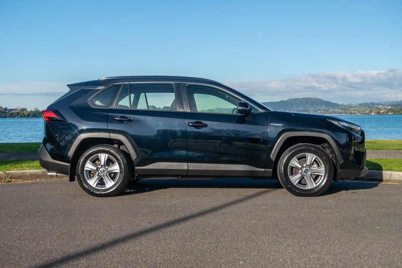 2024 Toyota RAV4 GX 2.5P HV ECVT AWD image 5