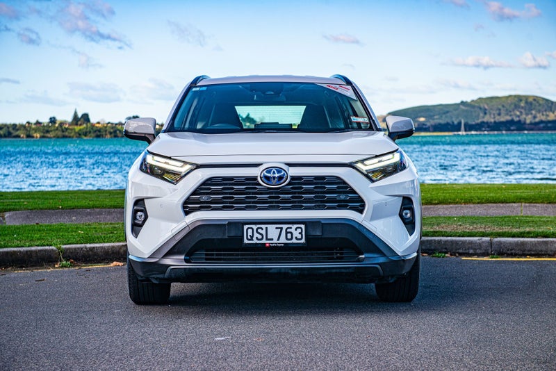 2024 Toyota RAV4 GX 2.5P HV ECVT AWD image 4