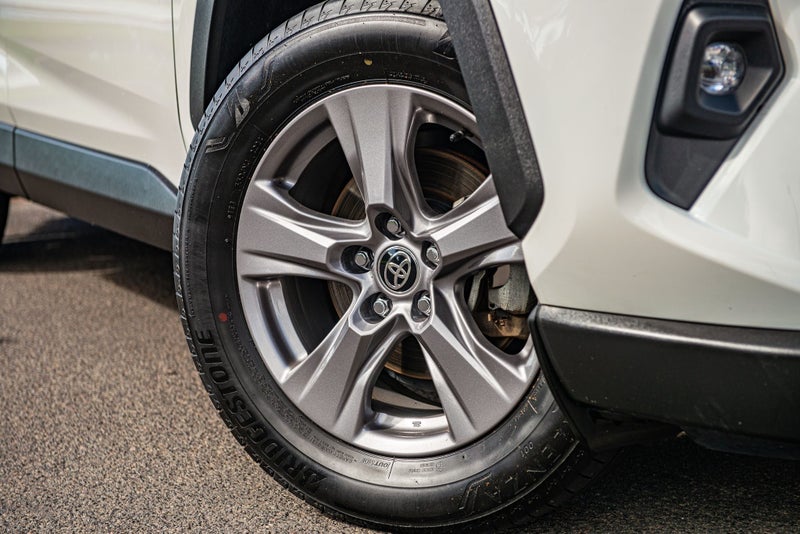 2024 Toyota RAV4 GX 2.5P HV ECVT AWD image 2