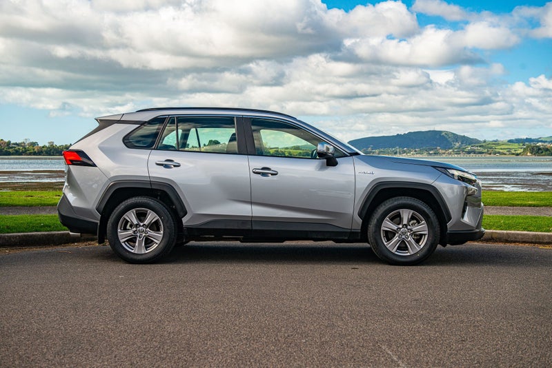 2024 Toyota RAV4 GX 2.5P HV ECVT AWD image 5