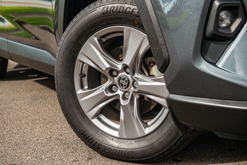 2024 Toyota RAV4 GX 2.5P HV ECVT AWD image 2