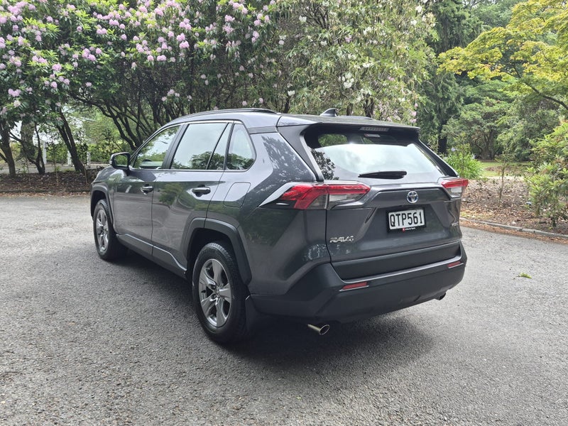 2024 Toyota RAV4 GX 2.5P HV ECVT AWD (AHAX-SI7) image 5