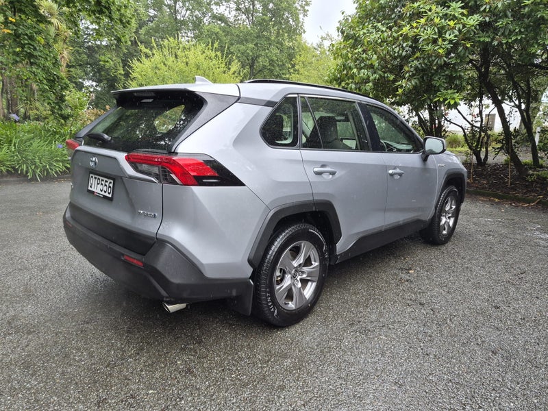 2024 Toyota RAV4 GX 2.5P HV ECVT AWD (AHAX-SI7) image 3