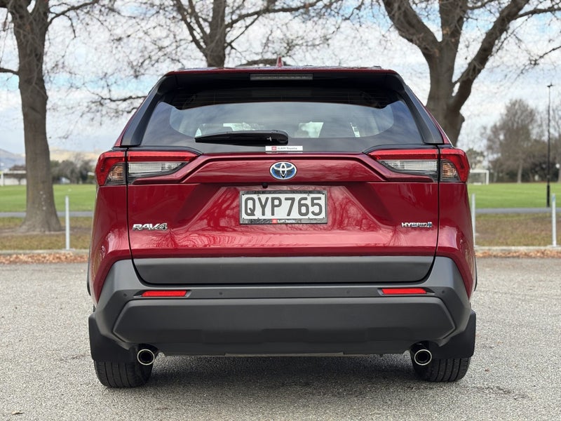 2024 Toyota RAV4 GX 2.5P HV ECVT AWD SUV image 4