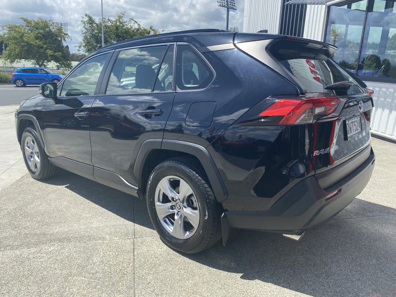 2024 Toyota RAV4 GX 2.5P HV ECVT AWD SUV image 3