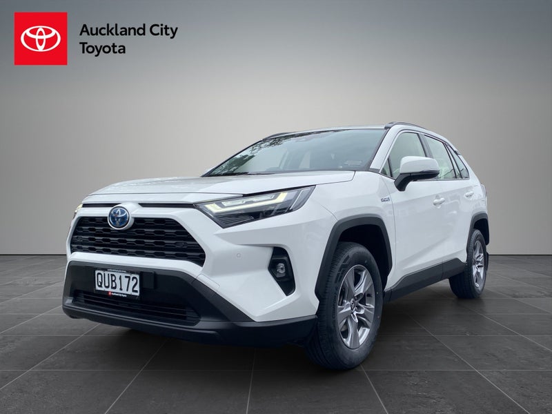 2024 Toyota RAV4 GX 2.5P HV ECVT AWD SUV image 3
