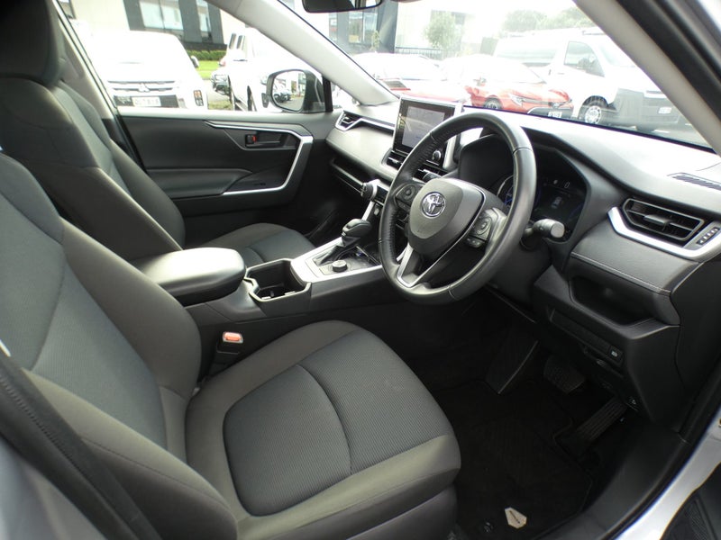 2024 Toyota RAV4 GX 2.5P HV ECVT AWD SUV/5D/5S... image 2