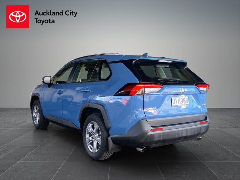 2024 Toyota RAV4 GX 2.5P HV ECVT AWD SUV/5D/5S image 5