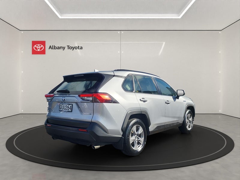 2024 Toyota RAV4 GX 2.5P HV ECVT AWD SUV/5D/5S... image 3