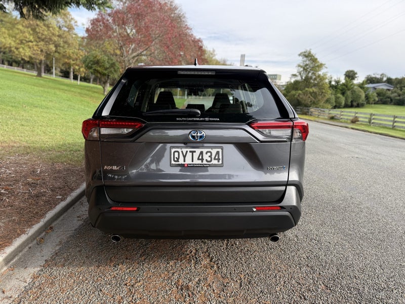 2024 Toyota RAV4 GX 2.5P HV ECVT AWD SUV/5D/5S image 5