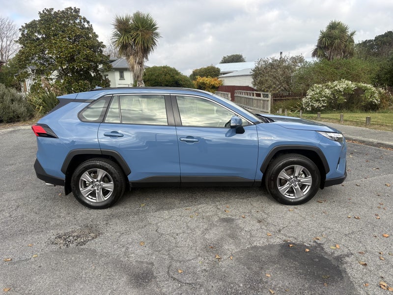 2024 Toyota RAV4 GX 2.5P HV ECVT AWD SUV/5D/5S image 3
