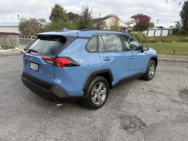 2024 Toyota RAV4 GX 2.5P HV ECVT AWD SUV/5D/5S image 5