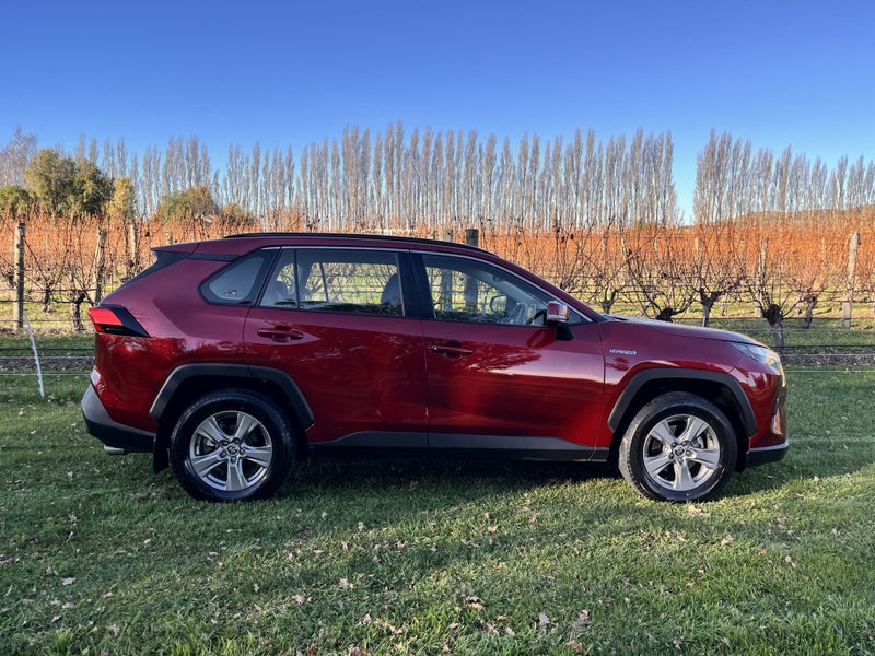 2024 Toyota RAV4 GX 2.5P HV ECVT AWD SUV/5D/5S image 3
