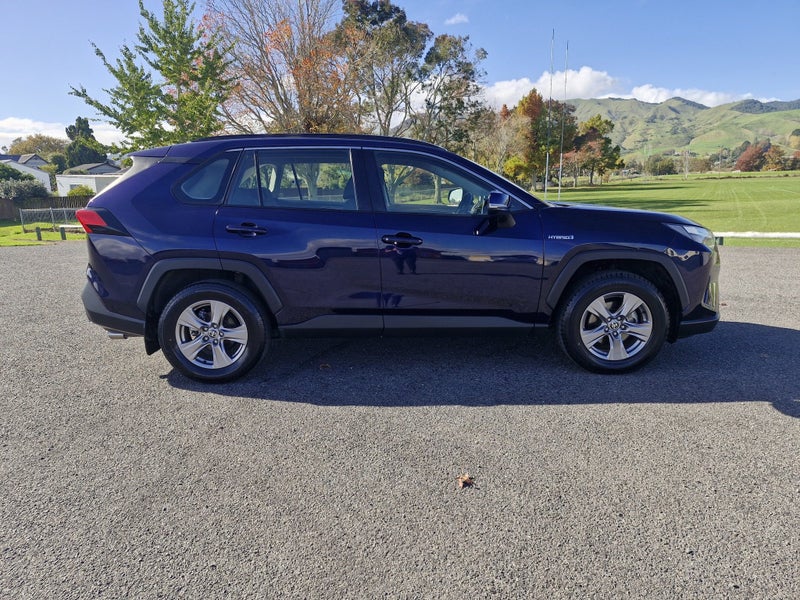 2024 Toyota RAV4 GX 2.5P HV ECVT AWD SUV/5D/5S... image 5