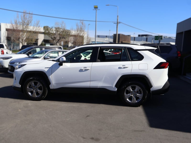 2024 Toyota RAV4 GX 2.5P HV ECVT AWD SUV/5D/5S image 4