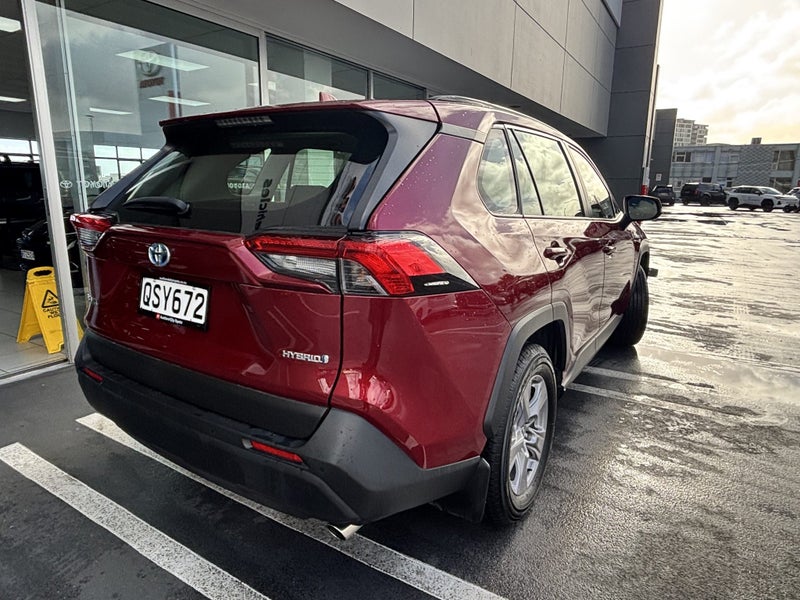 2024 Toyota RAV4 GX 2.5P HV ECVT AWD SUV/5D/5S... image 3