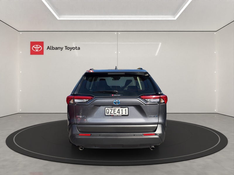 2024 Toyota RAV4 GX 2.5P HV ECVT AWD SUV/5D/5S... image 4