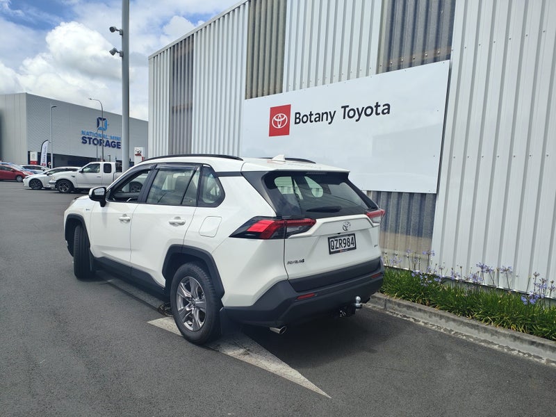 2024 Toyota RAV4 GX 2.5P HV ECVT AWD SUV/5D/5S... image 3