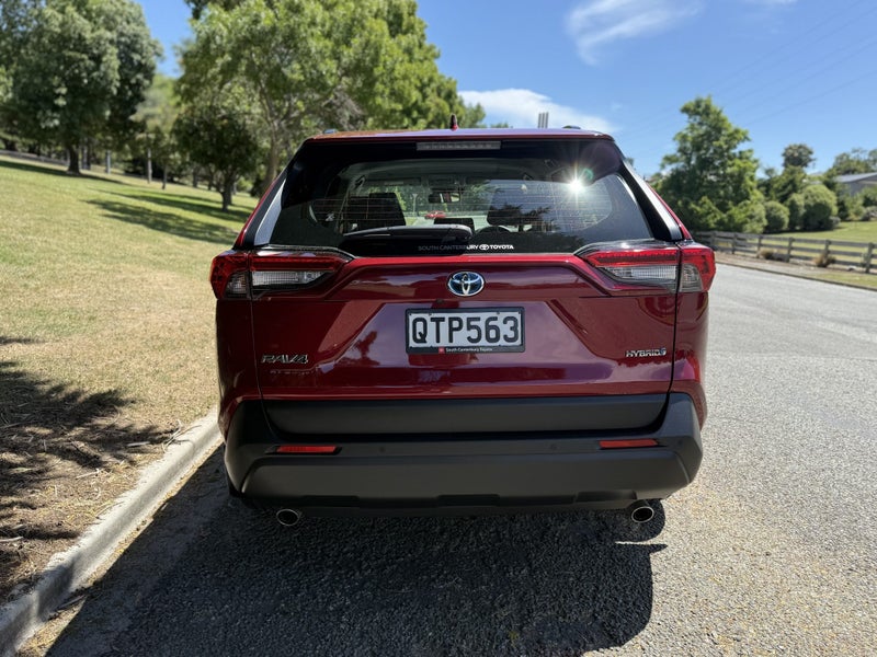 2024 Toyota RAV4 GX 2.5P HV ECVT AWD SUV/5D/5S image 5