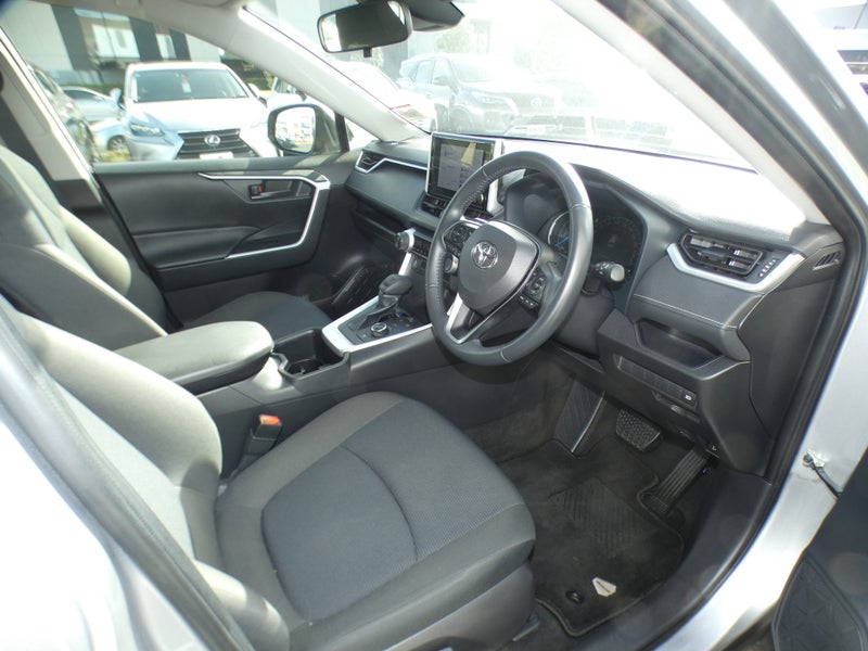2024 Toyota RAV4 GX 2.5P HV ECVT AWD SUV/5D/5S... image 2