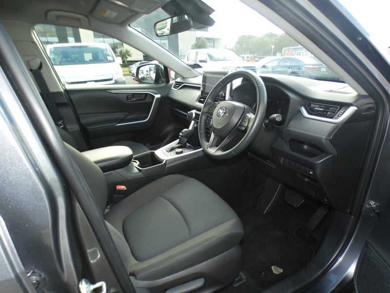 2024 Toyota RAV4 GX 2.5P HV ECVT AWD SUV/5D/5S image 2
