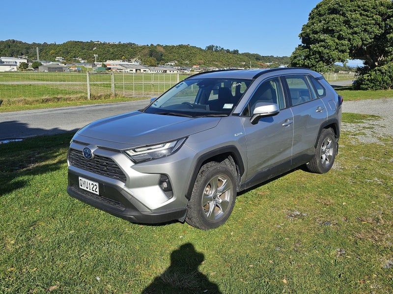 2024 Toyota RAV4 GX 2.5P HV ECVT AWD SUV/5D/5S image 2
